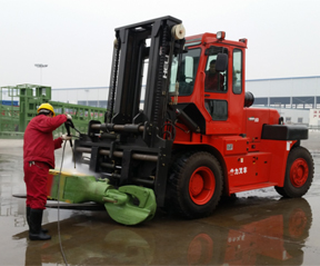 江漢油田第四機(jī)械廠